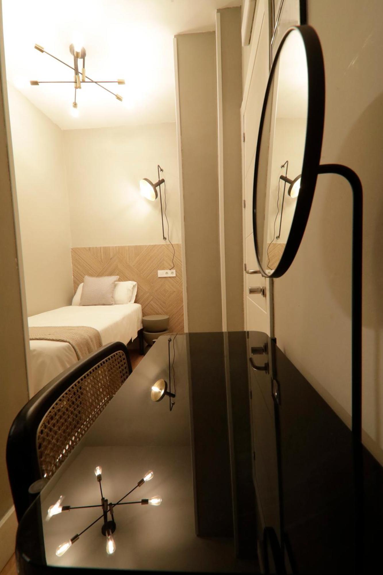 Suites You Gran Via Madrid Exterior photo